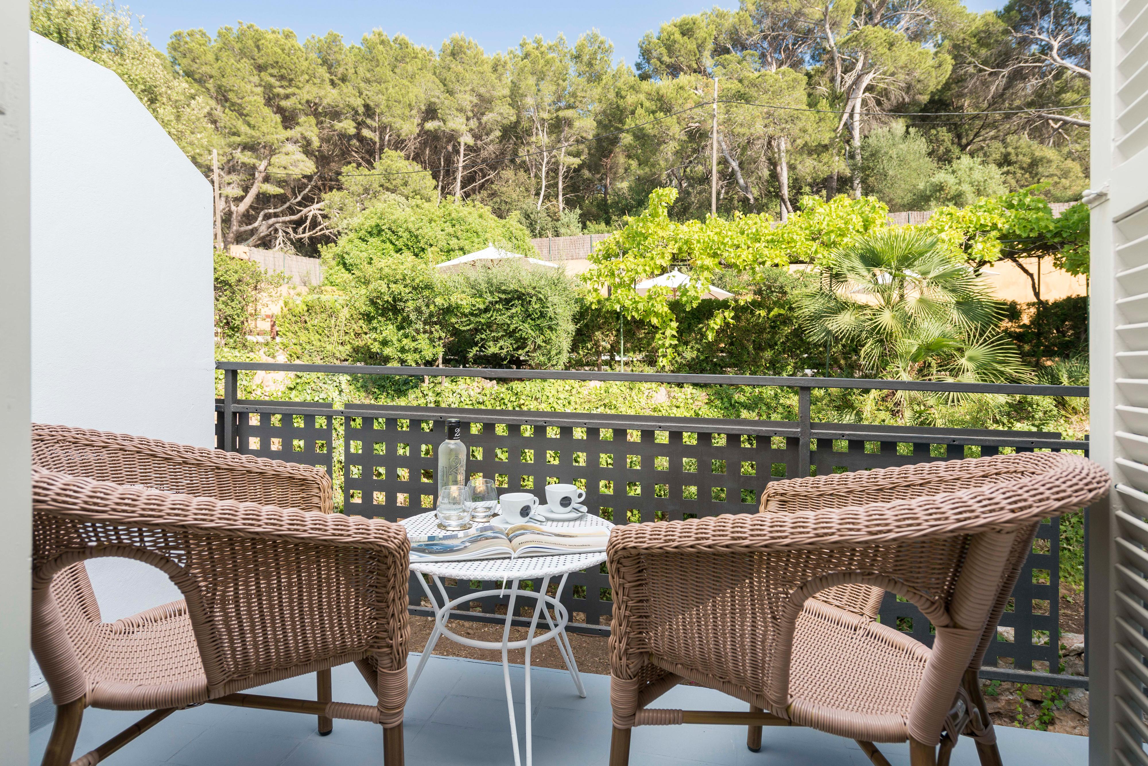 Boutique Hotel Oriola Cala de Sant Vicenc Exterior foto