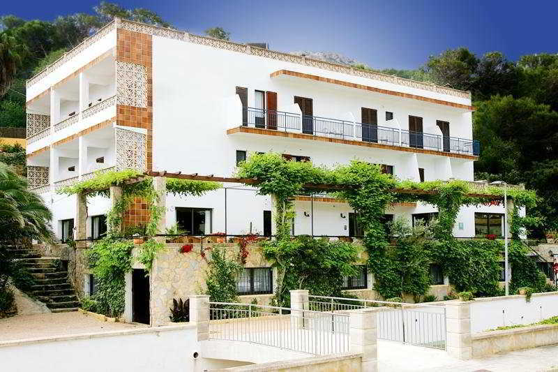 Boutique Hotel Oriola Cala de Sant Vicenc Exterior foto